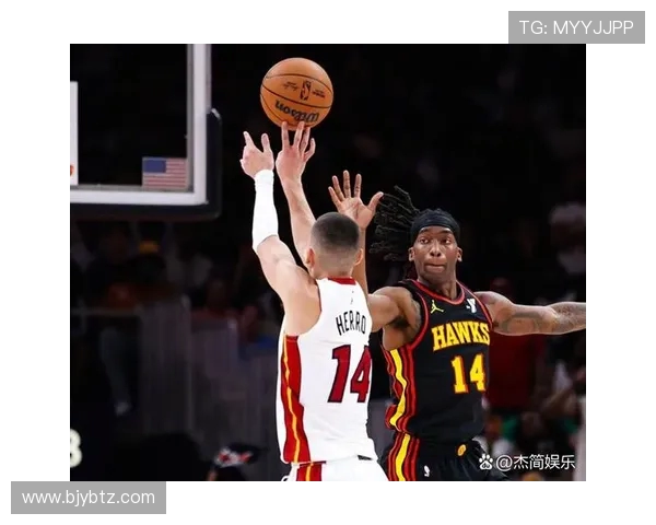 亚特兰大老鹰迎强敌鏖战赛场掀起激烈对攻风暴